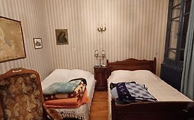 Chez Virginie - Chambre Du Bourg